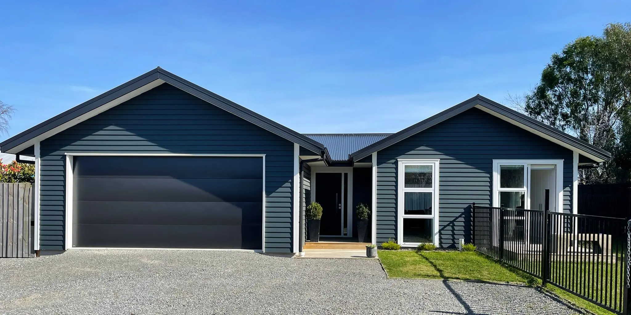 73ff725d 8e85 4a4d ab4a 5637cbb117a8 v2